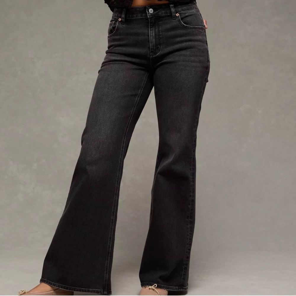 American Eagle Flare Jean